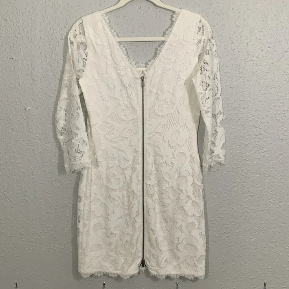 'Diane Von Furstenberg Zarita' Lace White Sheath 3/4 Sleeve Dress size 4